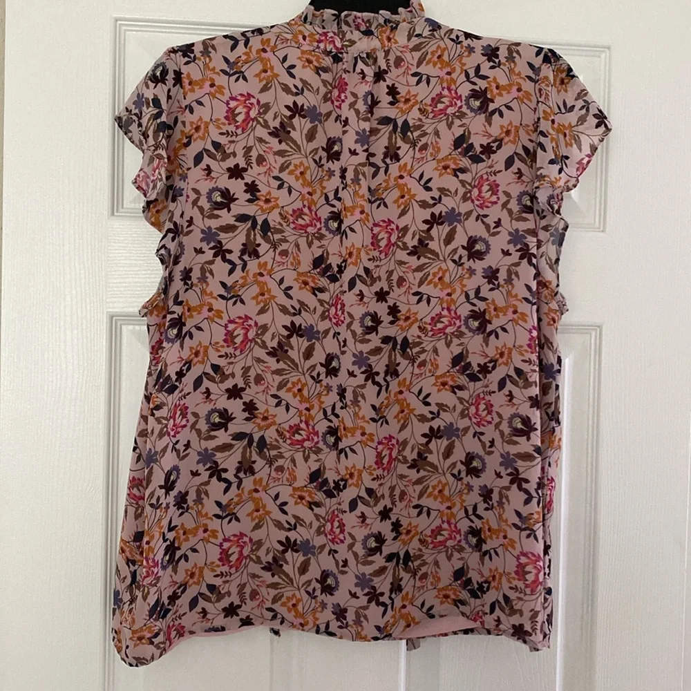CeCe Floral lavender Floral Top XL - Picture 4 of 4